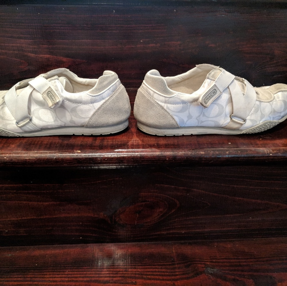 Coach Sneakers with velcro close